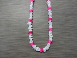 N-8508 - White & Neon Pink Chip Shell Necklace