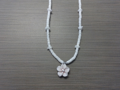 N-8513 - Fimo Flower on Clam Shell Necklace - White