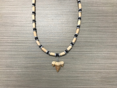 SN-8182  Shark Tooth Necklace w/ Tan Bamboo Beads