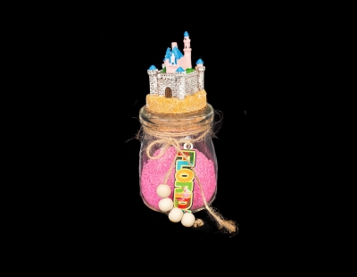 G1044 - Pink Sand Bottle w/Castle Top 